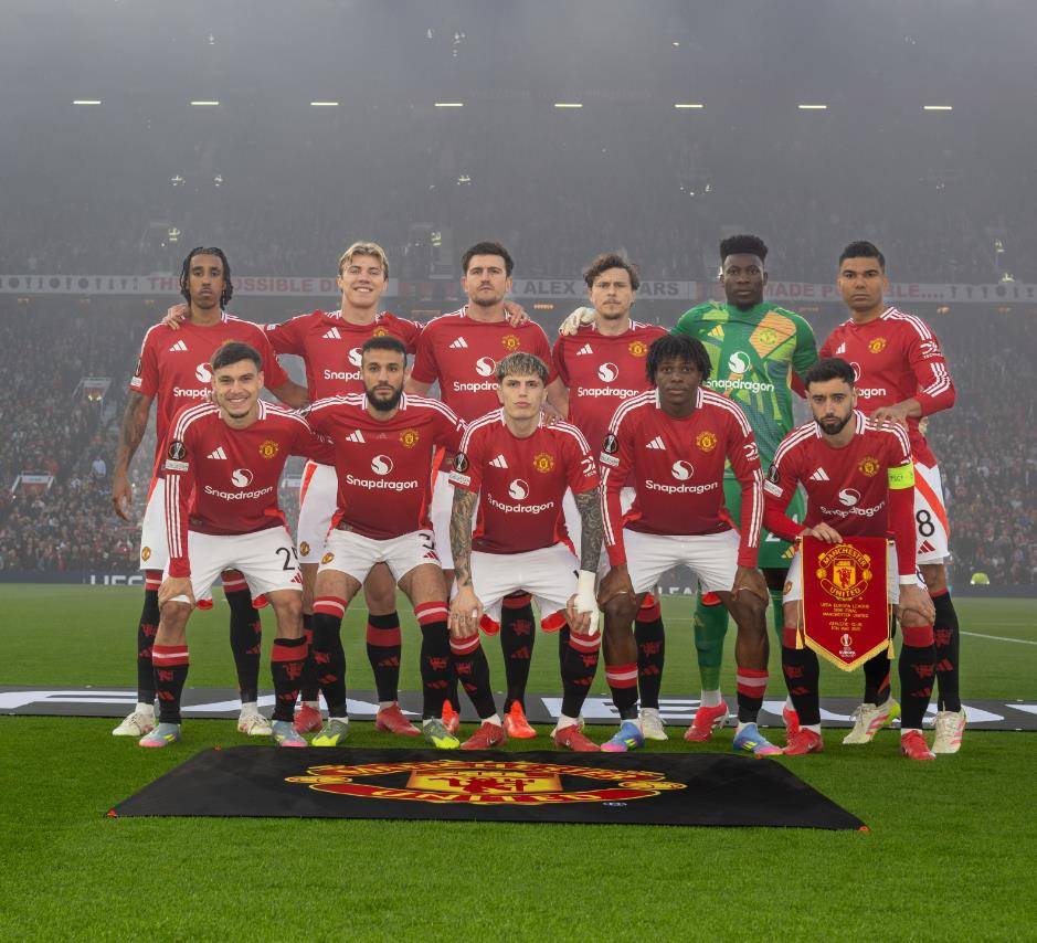 爱游戏官网主页包含利物浦今晚外线爆发；志在欧联名次提升；目标明确；团队化学反应显著的词条